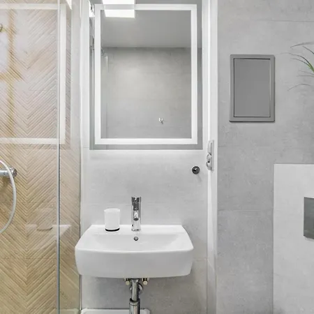 Klosna 7 By Homeprime * Wrocław